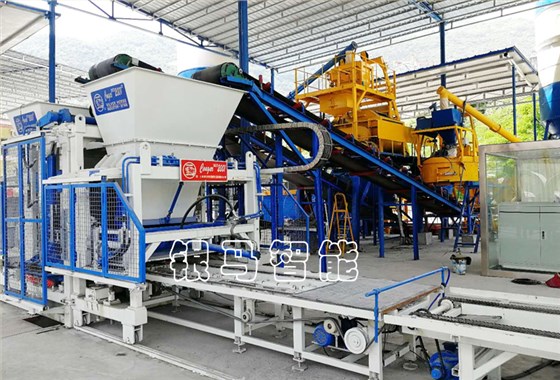 透水磚機(jī)生產(chǎn)線：農(nóng)村垃圾是如何進(jìn)行資源化處理的？