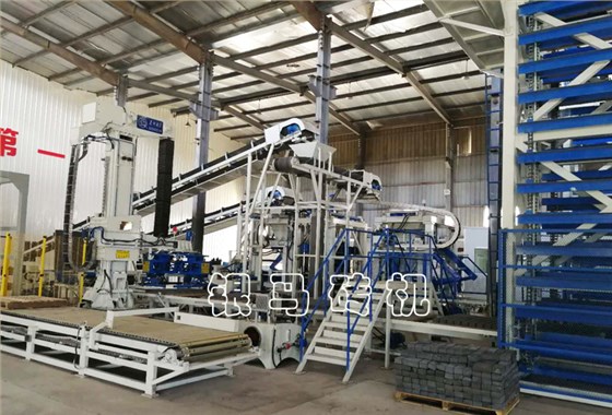 透水磚機(jī)：鋼渣尾礦制磚設(shè)備充當(dāng)用戶(hù)緊抓機(jī)遇的&ldquo;套索&rdquo;！