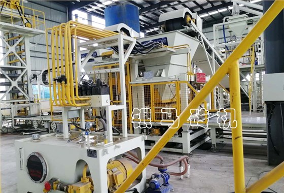 水泥彩磚設(shè)備：透水磚機(jī)如何預(yù)防故障的發(fā)生？