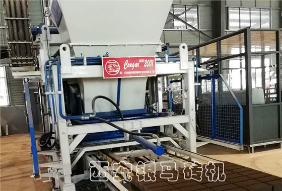 新型透水磚機(jī)生產(chǎn)線(xiàn)日常使用規(guī)范與配套系統(tǒng)組成有哪些？