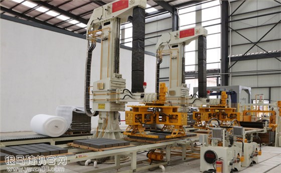 海綿城市透水磚機設(shè)備