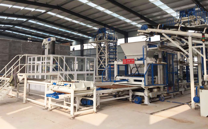 建筑垃圾制磚機將建筑垃圾“變身”綠色環(huán)保墻材 建筑垃圾制磚機將建筑垃圾“變身”綠色環(huán)保墻材