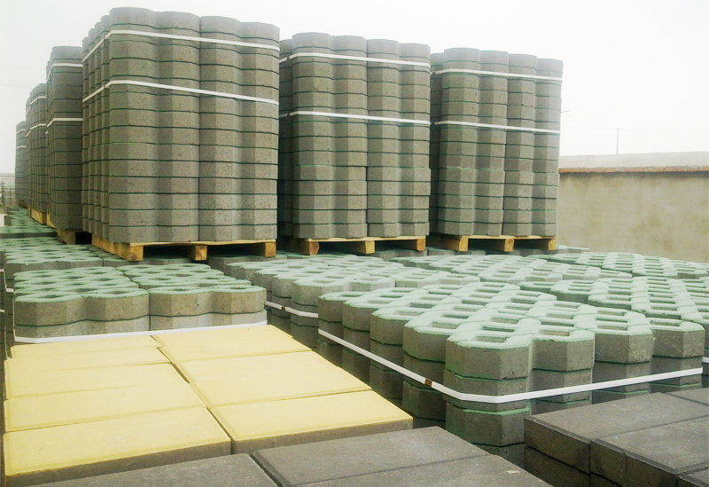 植草磚制磚機操作注意事項有哪些？