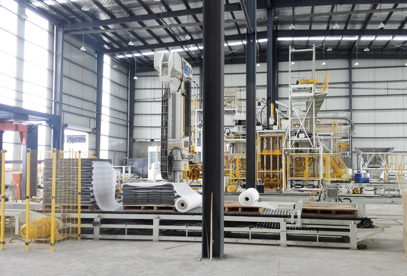 透水磚機(jī)設(shè)備：保衛(wèi)生態(tài)綠色行動(dòng)者