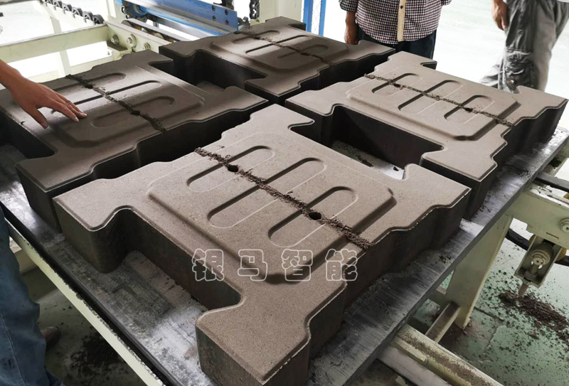 綠化環(huán)保制磚機(jī)維修中應(yīng)注意的細(xì)節(jié)問題！