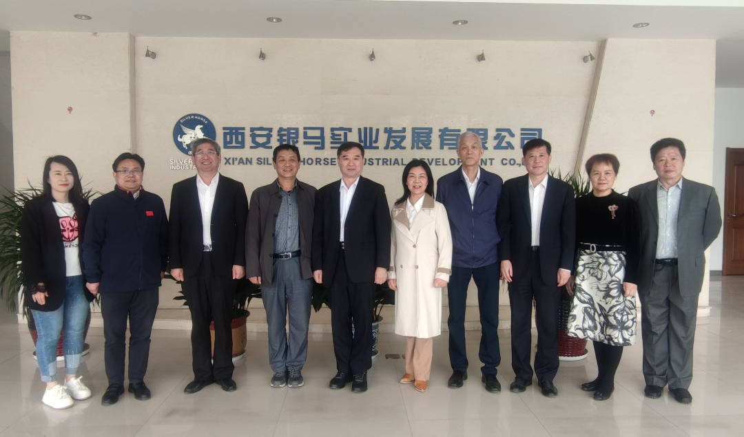 中國(guó)工程機(jī)械工業(yè)協(xié)會(huì)會(huì)長(zhǎng)蘇子孟一行蒞臨西安銀馬參觀考察