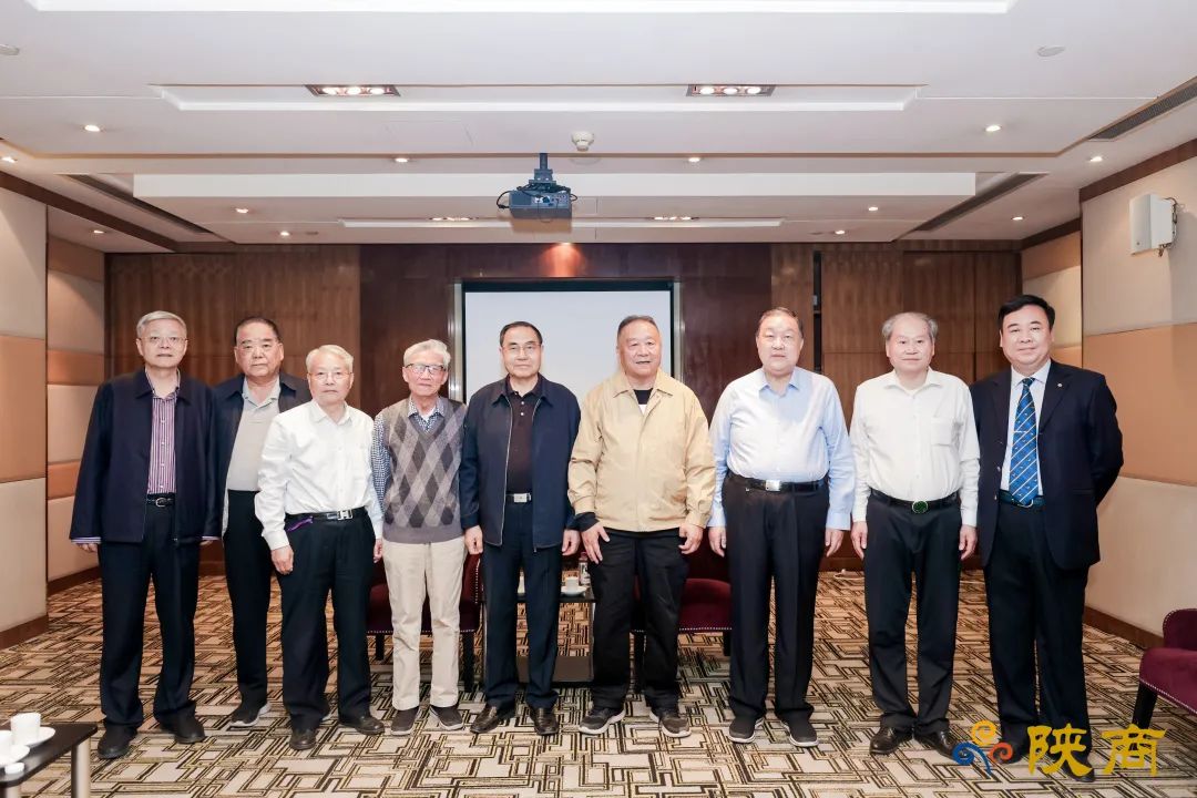 2022-2023陜西經(jīng)濟(jì)年會(huì)在西安舉辦 西安銀馬榮獲&ldquo;陜西重點(diǎn)推廣品牌&rdquo;稱號(hào)